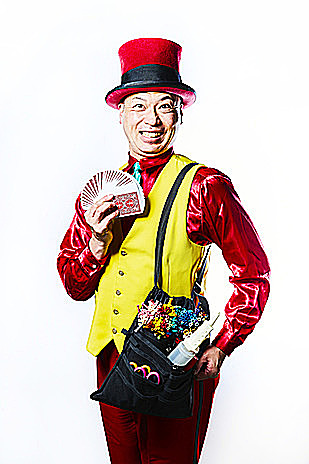 【観覧無料】フードコートパフォーマンス　バルーンプレゼント＆マジック